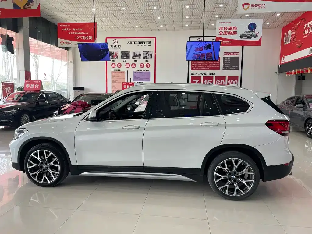 BMW X1 2022 из CN, фото 8