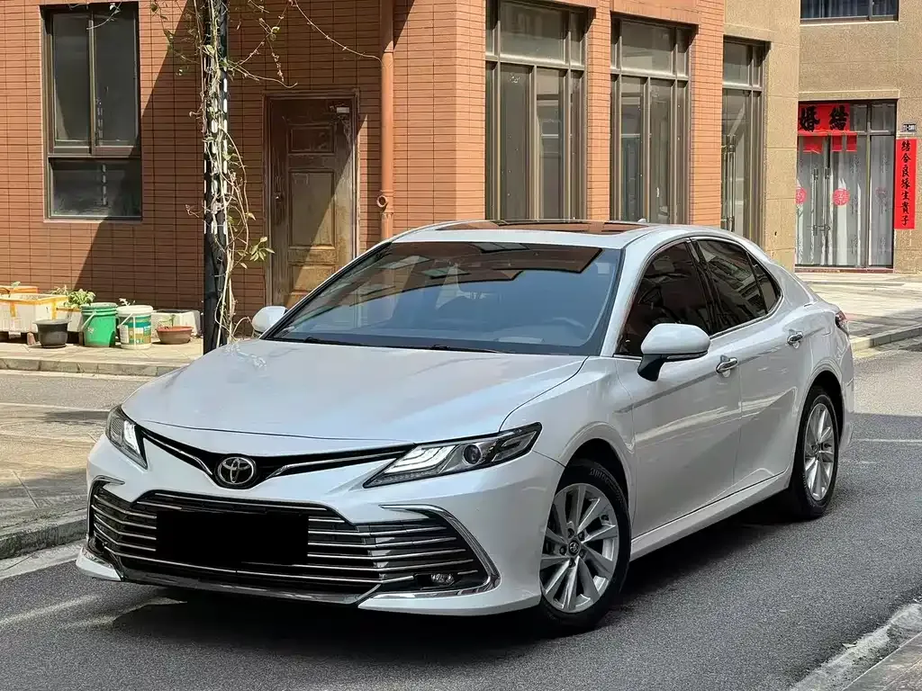 Toyota Camry 2021 из CN, фото 1