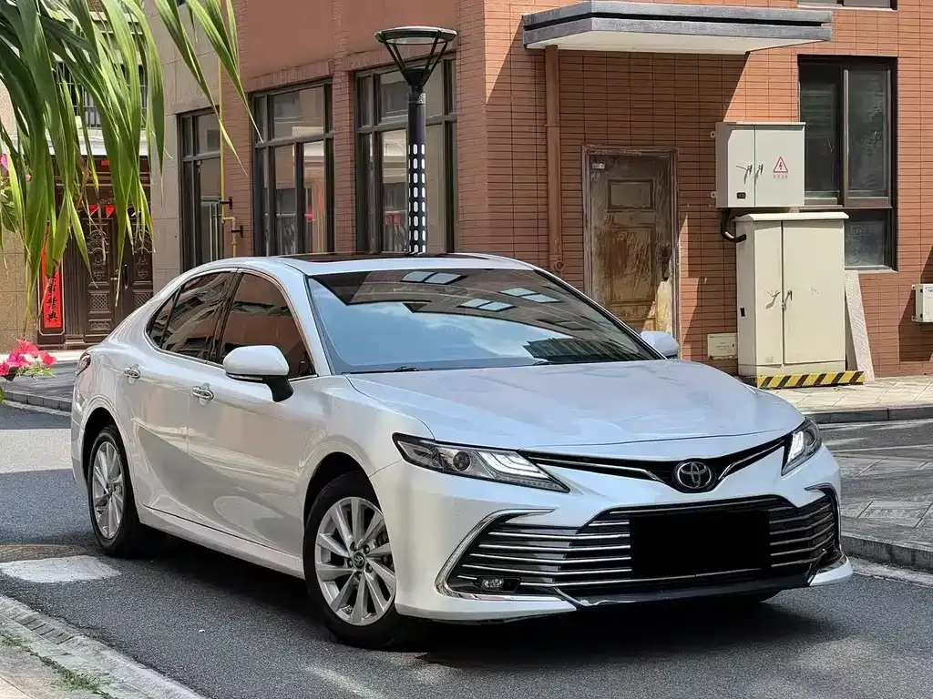 Toyota Camry 2021 из CN, фото 7