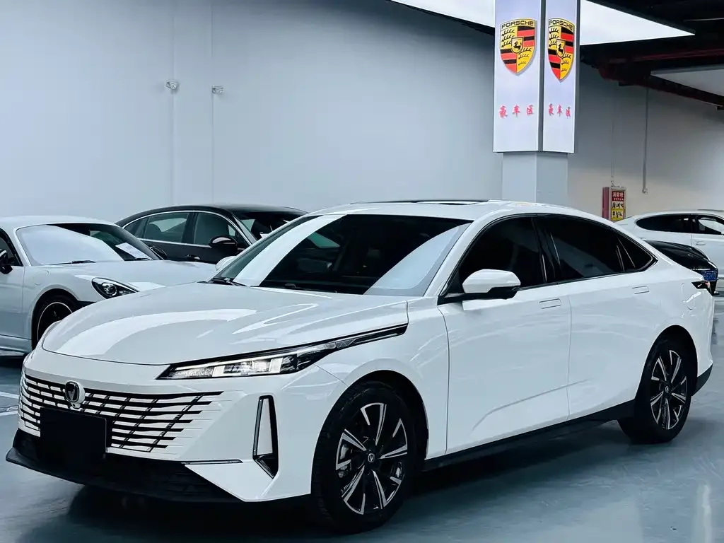 Changan Eado 2024 из CN, фото 1