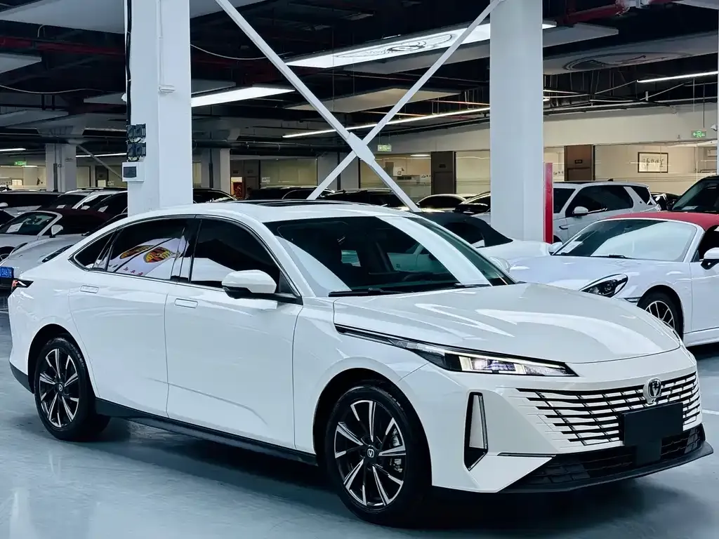 Changan Eado 2024 из CN, фото 2