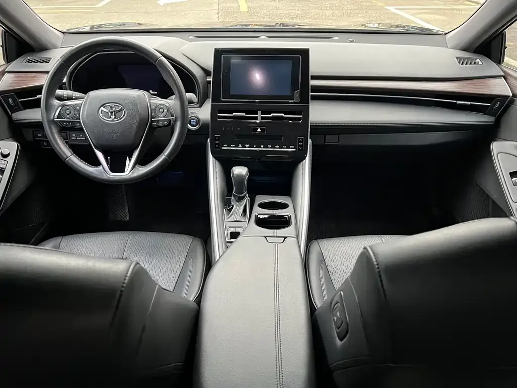 Toyota Avalon 2023 из CN, фото 3