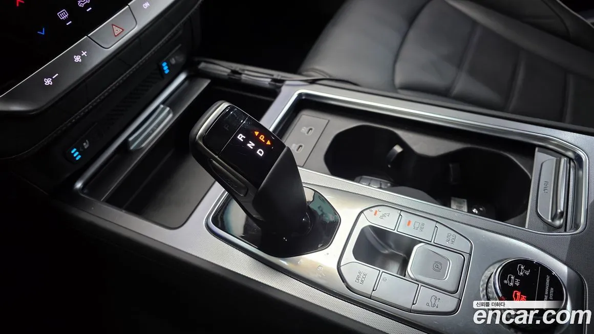KG Mobility (Ssangyong) Rexton 2024 из KR, фото 4