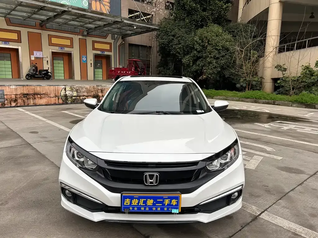 Honda Civic — фото 8
