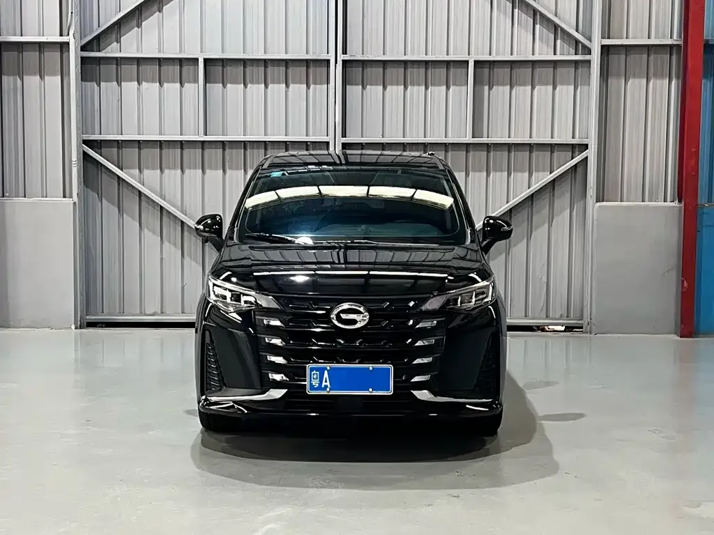 GAC Motor Trumpchi M6 — фото 6