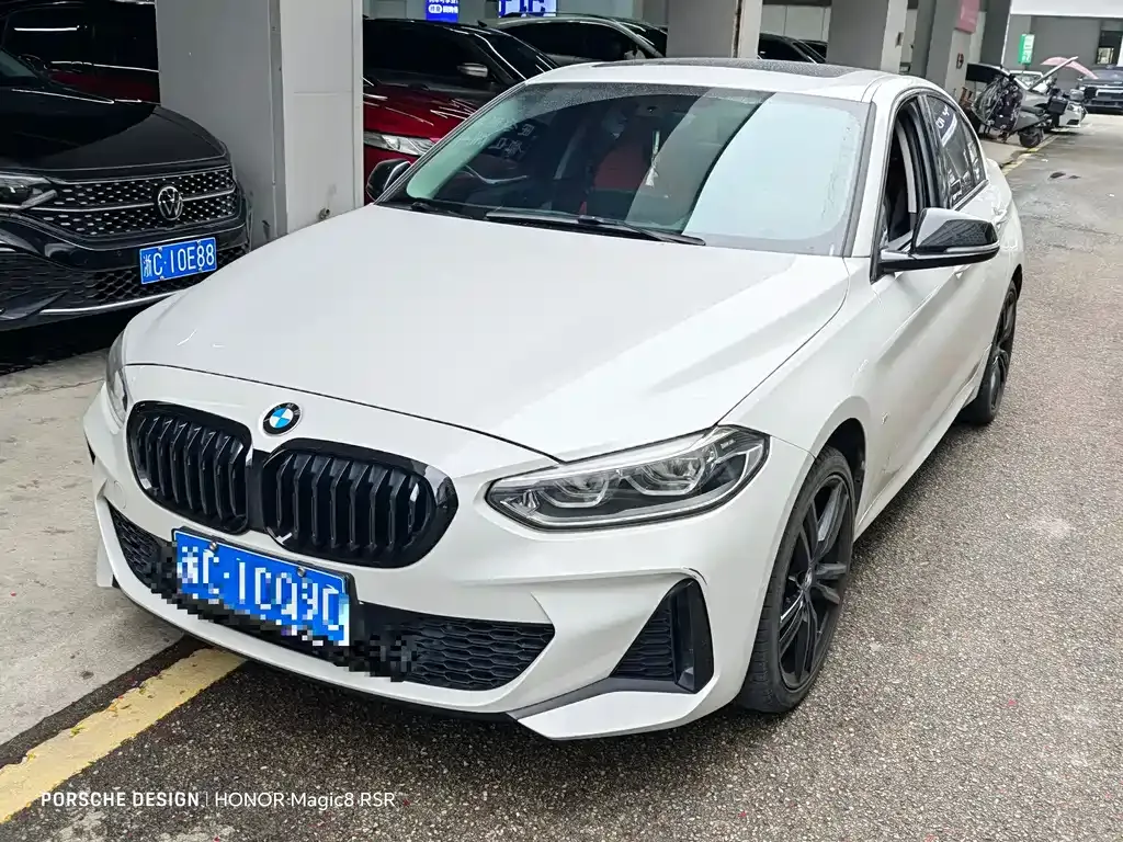 BMW 1 Series 2021 из CN, фото 1