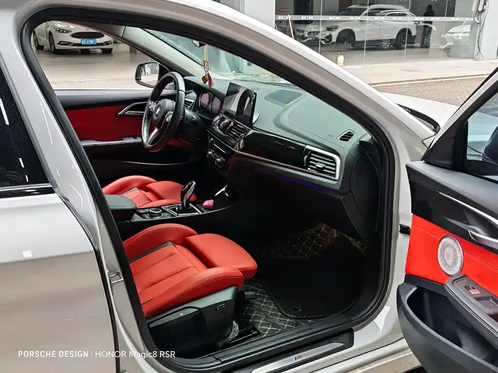 BMW 1 Series 2021 из CN, фото 5