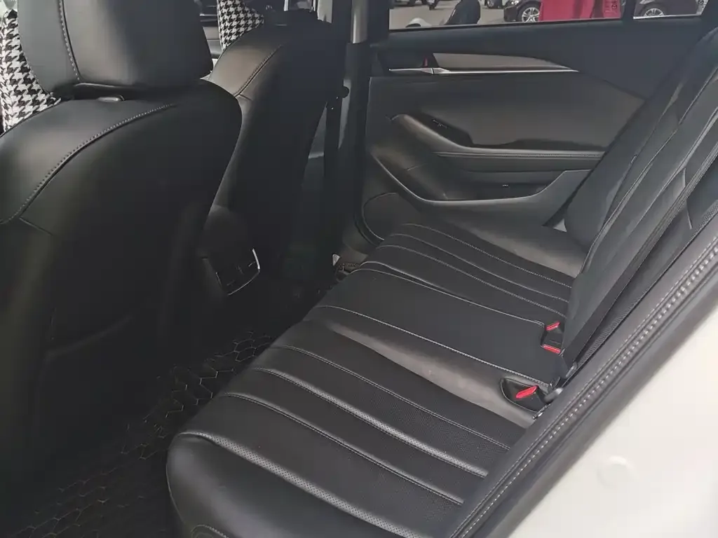 Mazda Atenza 2021 из CN, фото 5