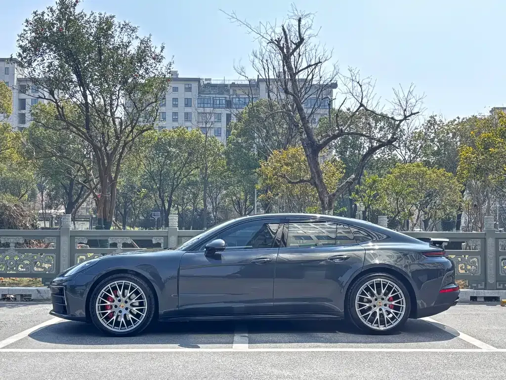 Porsche Panamera — фото 7