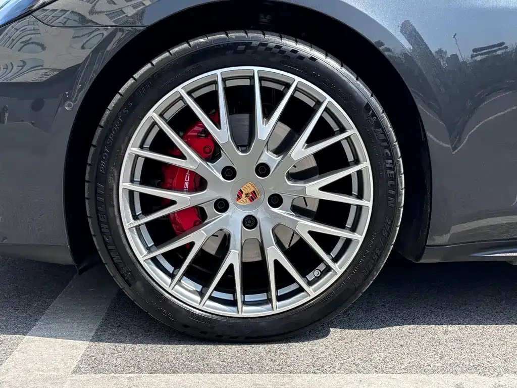 Porsche Panamera — фото 6