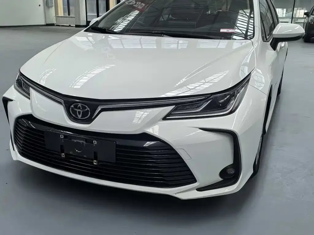 Toyota Corolla 2021 из CN, фото 7
