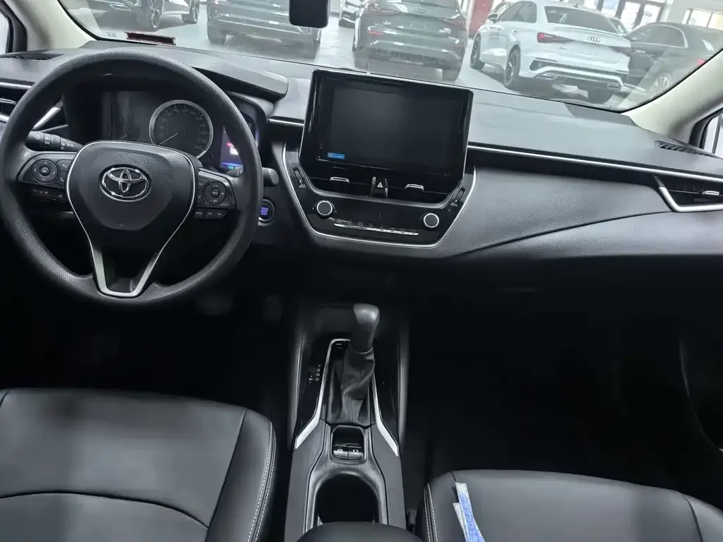 Toyota Corolla 2021 из CN, фото 10
