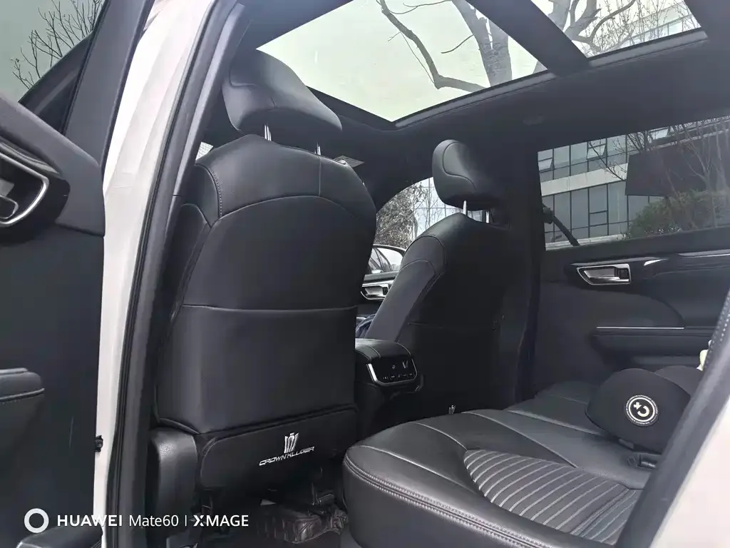Toyota Crown Kluger 2021 из CN, фото 3