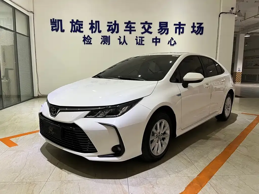 Toyota Corolla 2022 из CN, фото 1