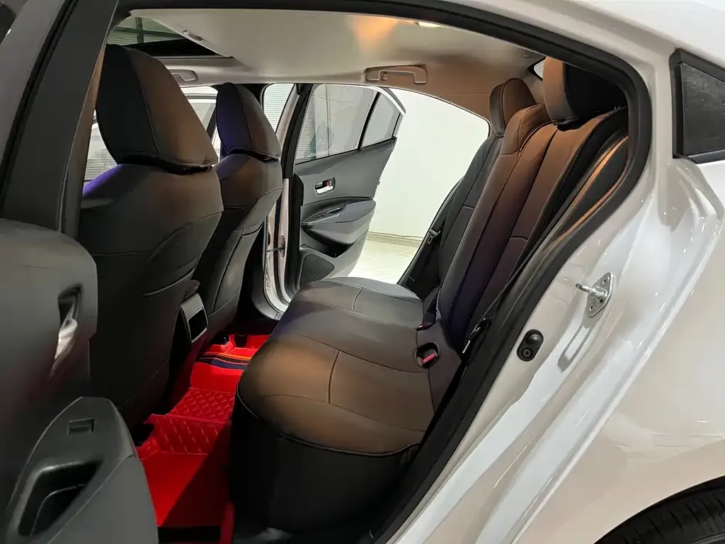 Toyota Corolla 2022 из CN, фото 7