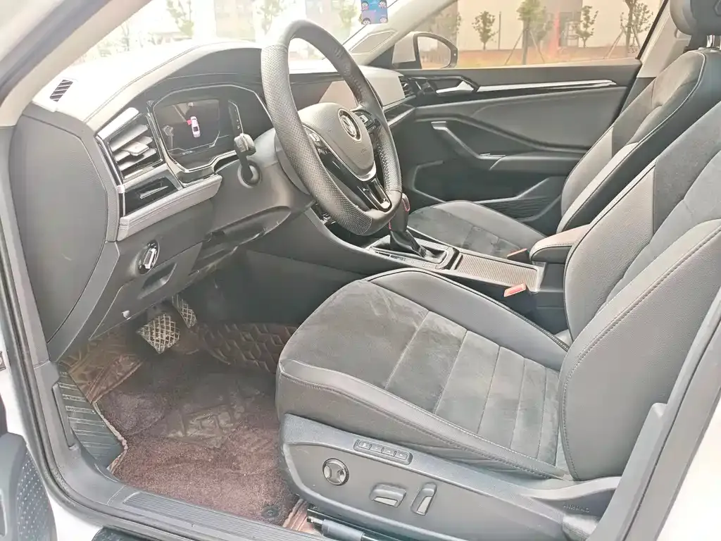 Volkswagen Sagitar 2021 из CN, фото 2