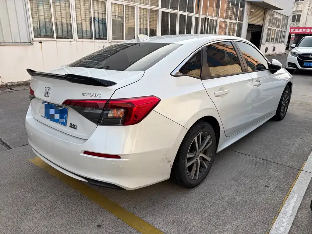 Honda Civic 2023 из CN, фото 10