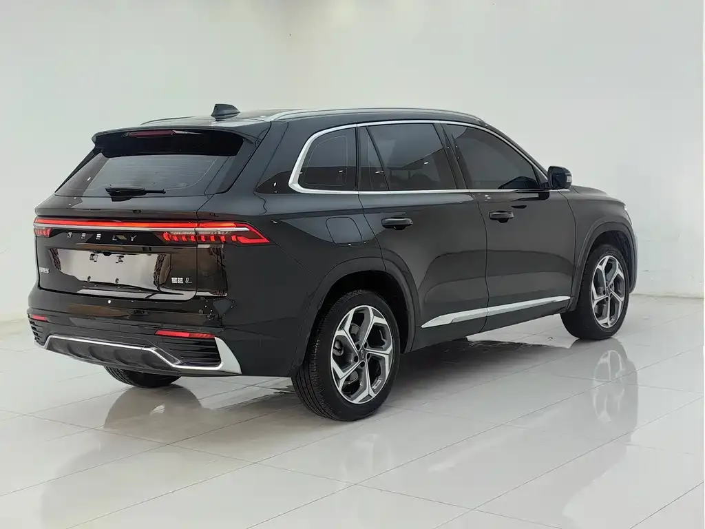 Geely Xingyue L — фото 4