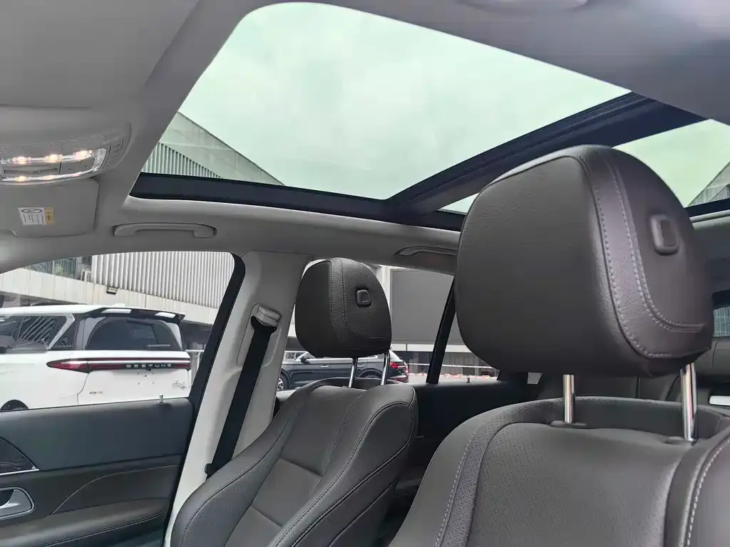 Mercedes-Benz GLE 2022 из CN, фото 2