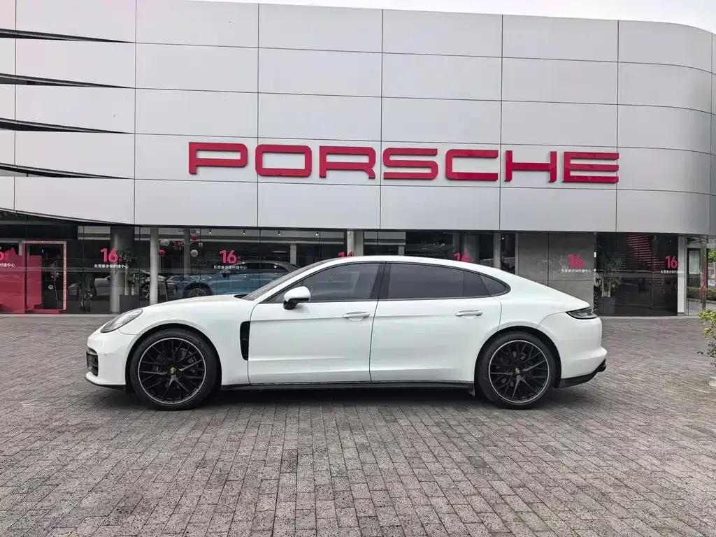Porsche Panamera 2024 из CN, фото 9