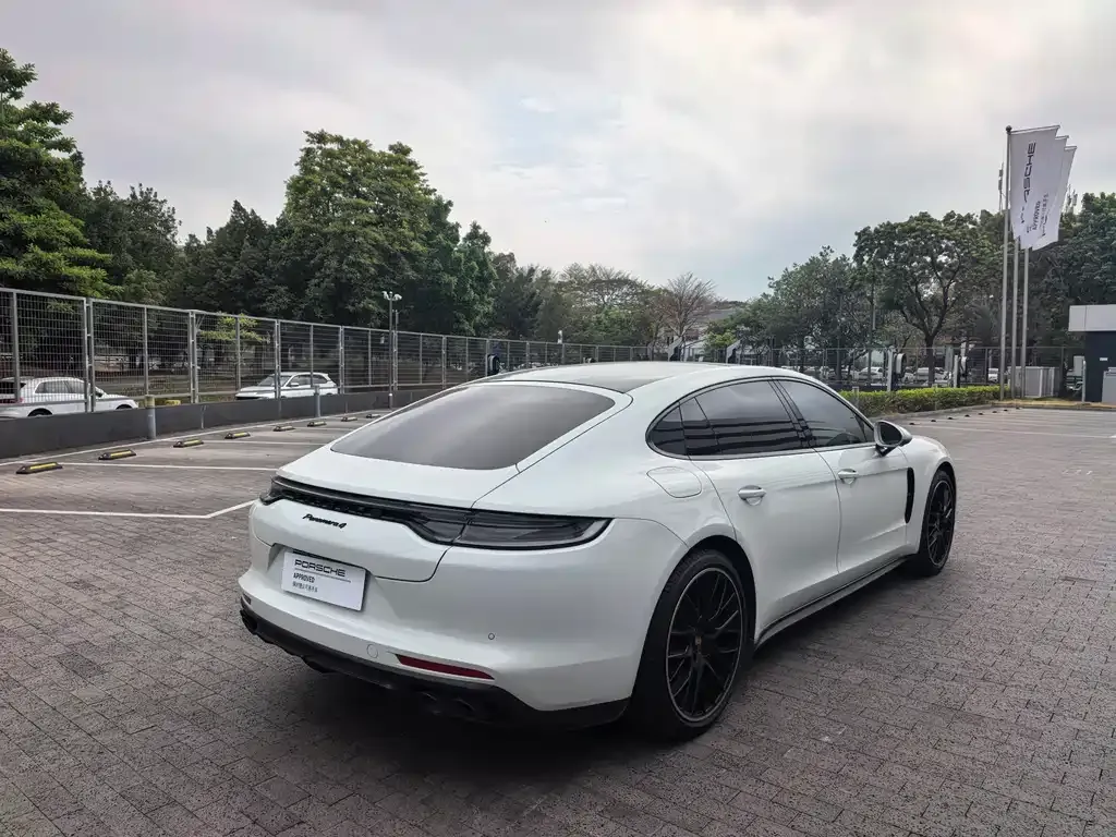 Porsche Panamera 2024 из CN, фото 5