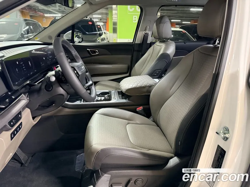 Kia Carnival — фото 4