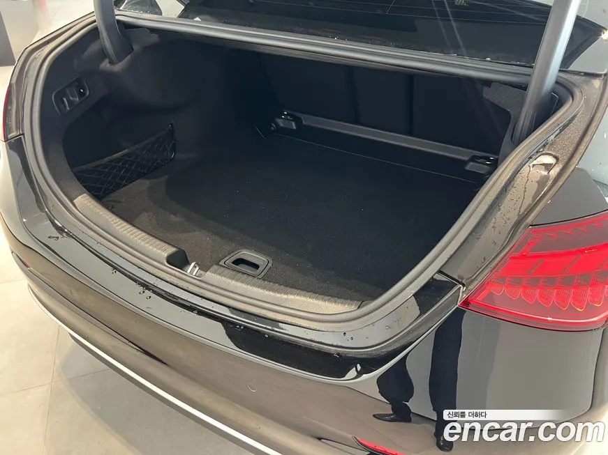 Mercedes-Benz C-Class 2024 из KR, фото 7