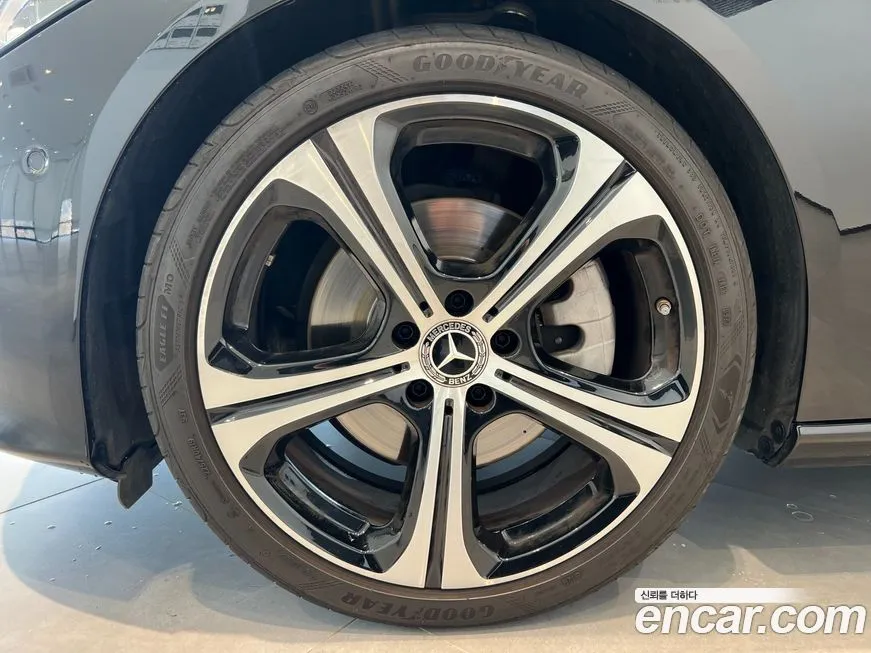 Mercedes-Benz C-Class 2024 из KR, фото 6