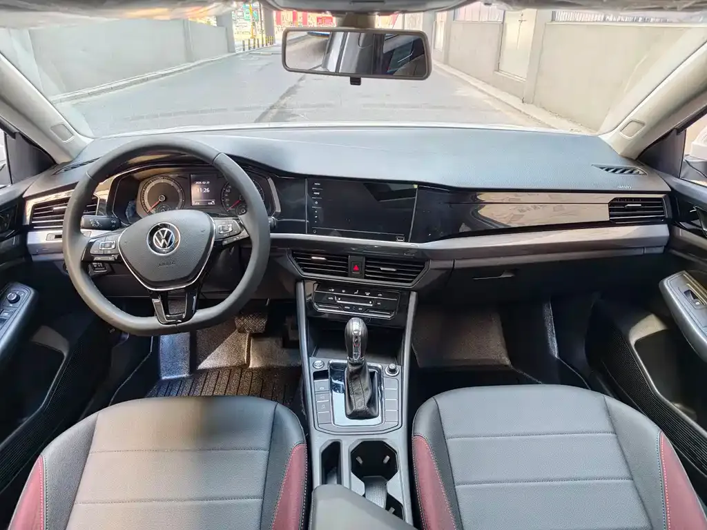 Volkswagen Bora 2022 из CN, фото 4
