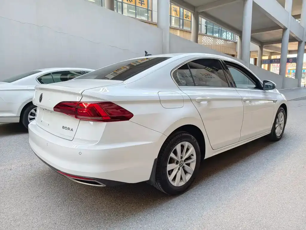 Volkswagen Bora 2022 из CN, фото 10