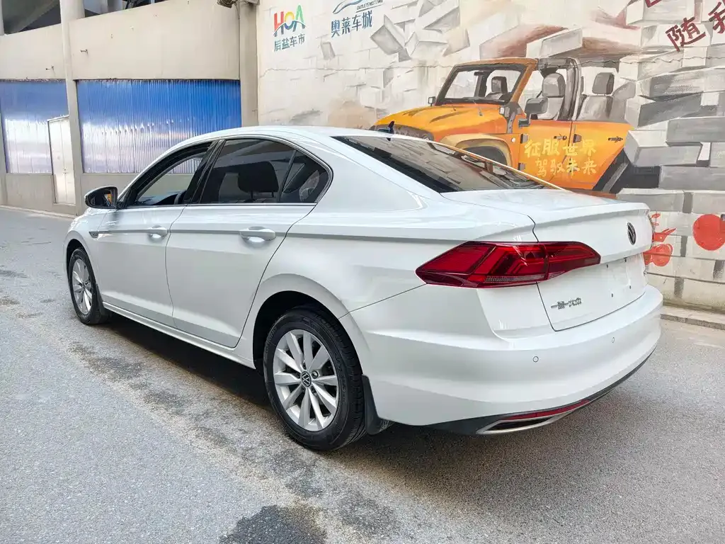 Volkswagen Bora 2022 из CN, фото 9