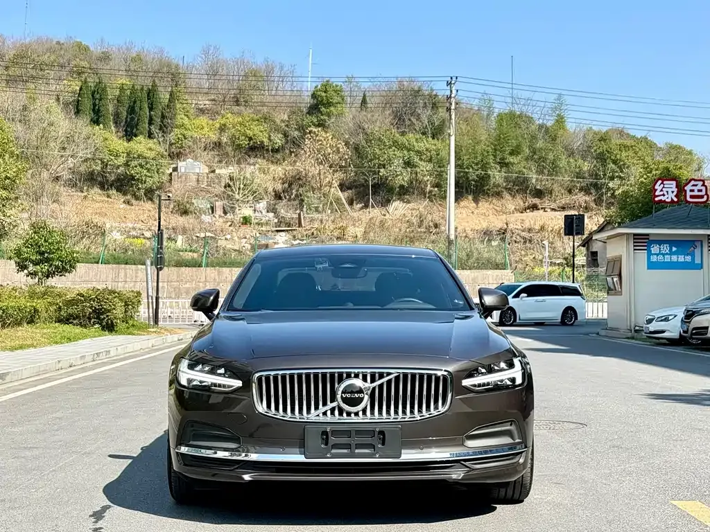 Volvo S90 — фото 6