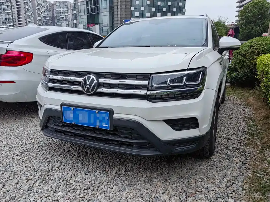 Volkswagen Tharu 2022 из CN, фото 1