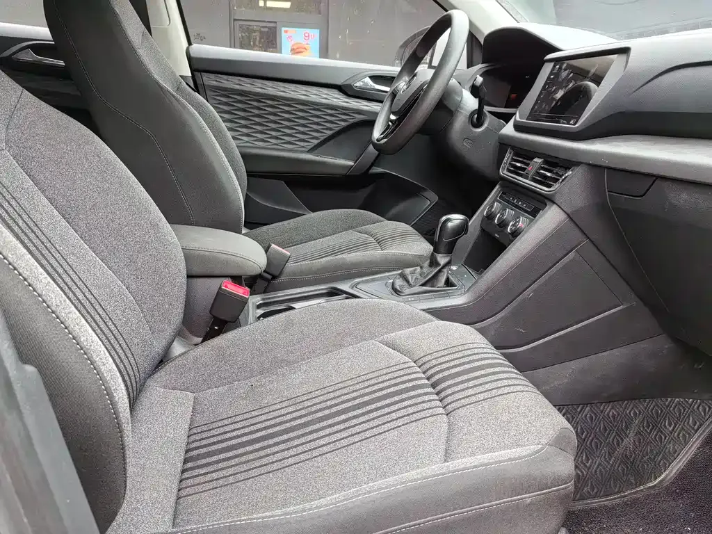 Volkswagen Tharu 2022 из CN, фото 6
