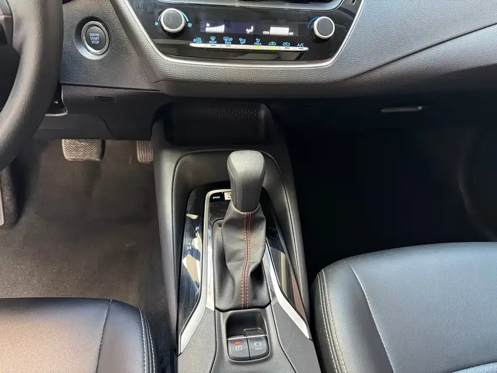 Toyota Corolla 2023 из CN, фото 9