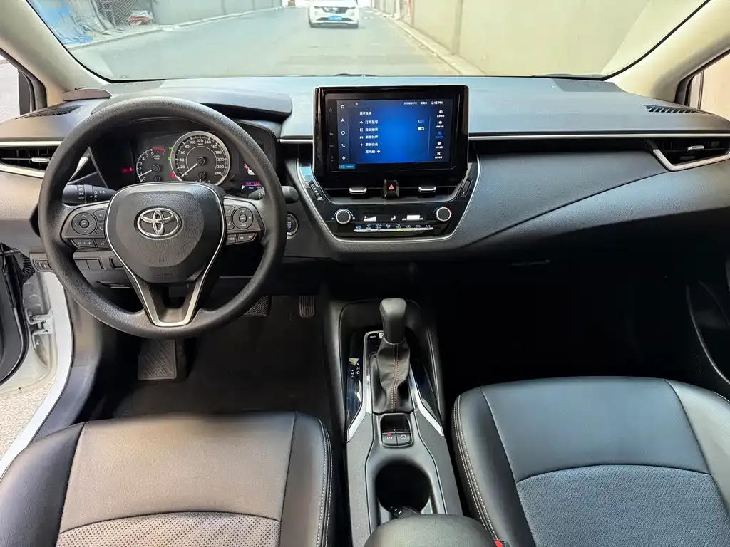 Toyota Corolla 2023 из CN, фото 5