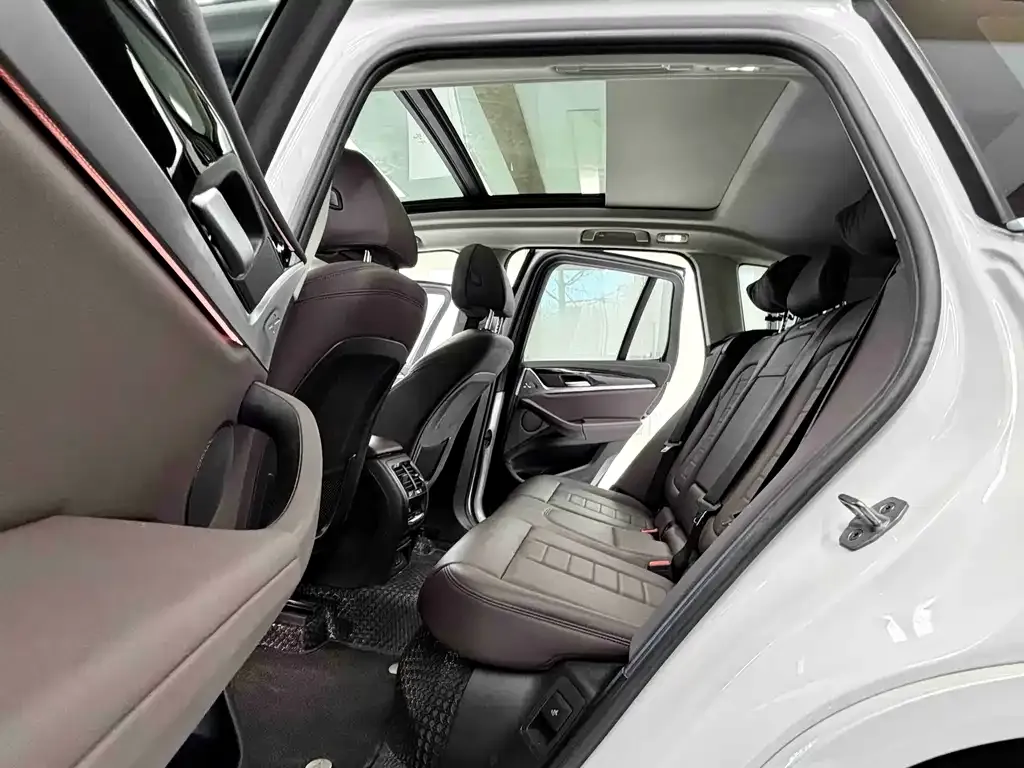 BMW X3 2021 из CN, фото 8