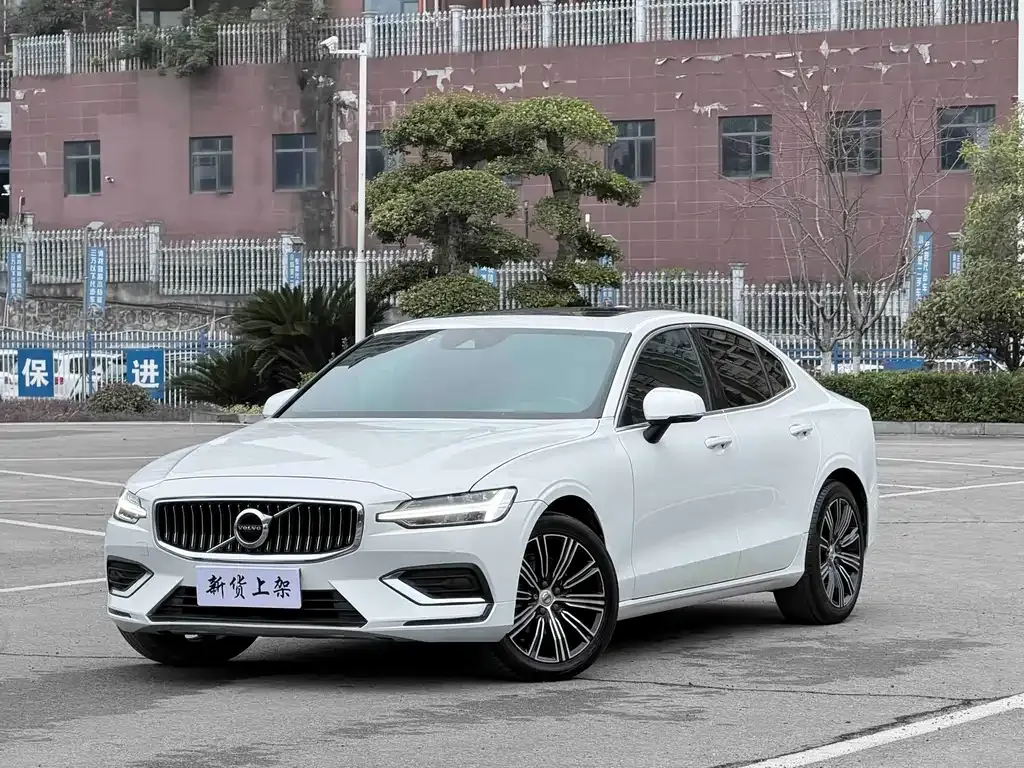 Volvo S60