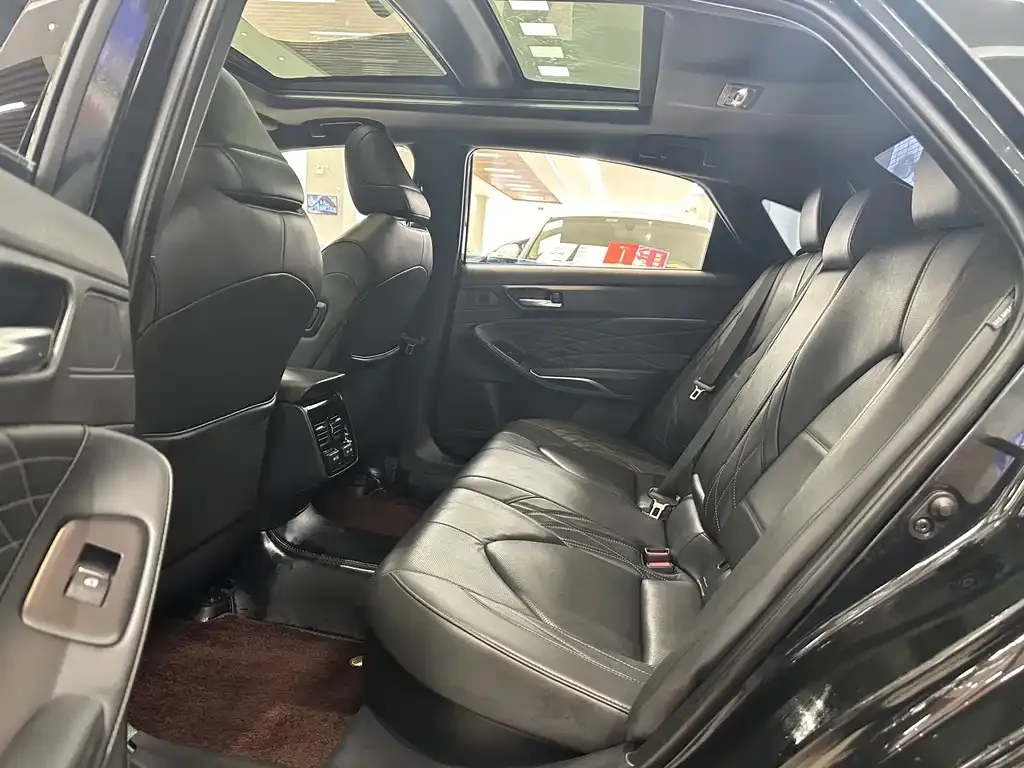 Toyota Avalon 2023 из CN, фото 7