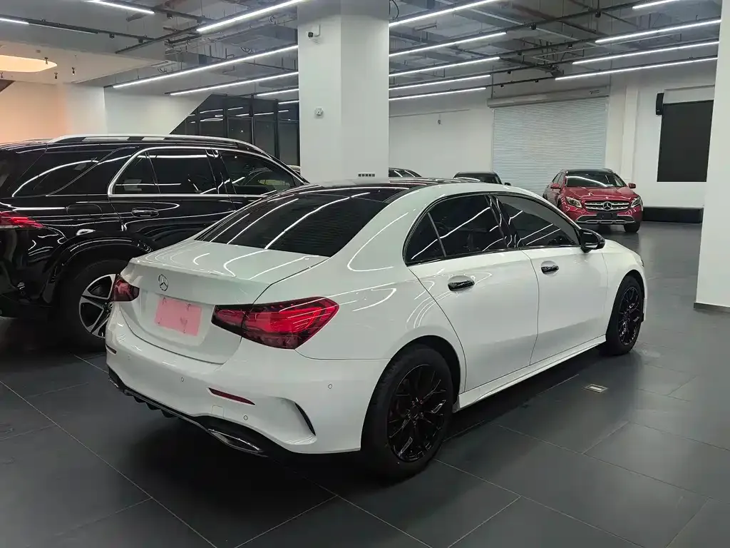 Mercedes-Benz A-Class 2024 из CN, фото 9