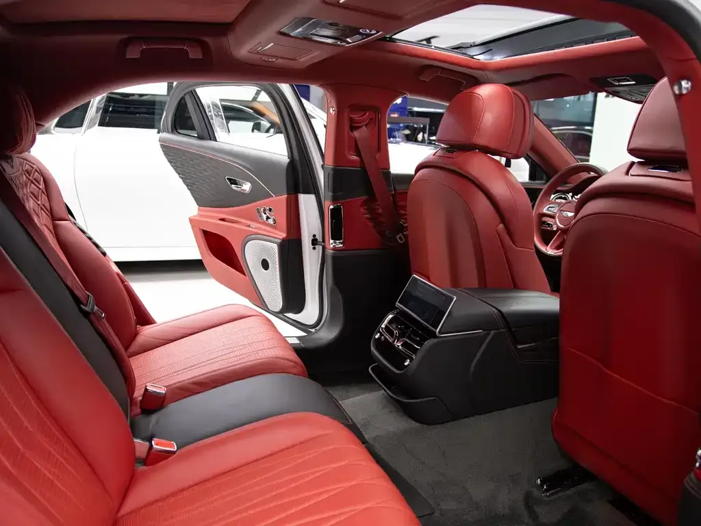 Bentley Flying Spur 2021 из CN, фото 3