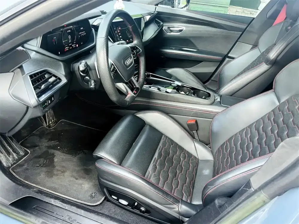 Audi RS e-tron GT 2023 из CN, фото 2