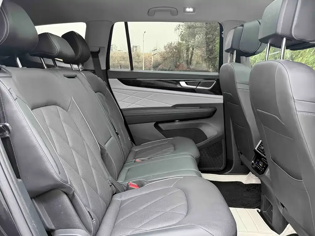 Volkswagen Teramont 2024 из CN, фото 2