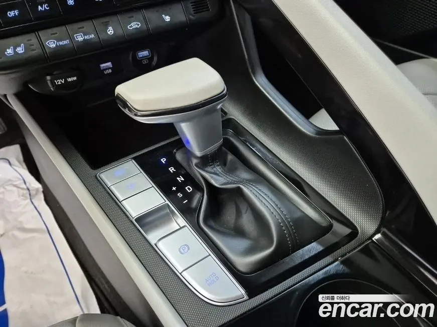 Hyundai AVANTE — фото 3