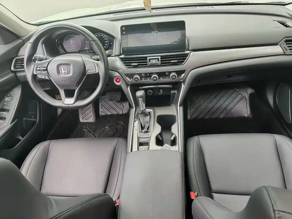 Honda Accord — фото 5