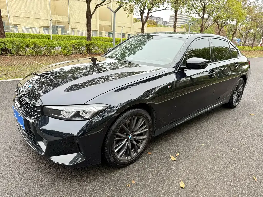 BMW 3 Series — фото 1