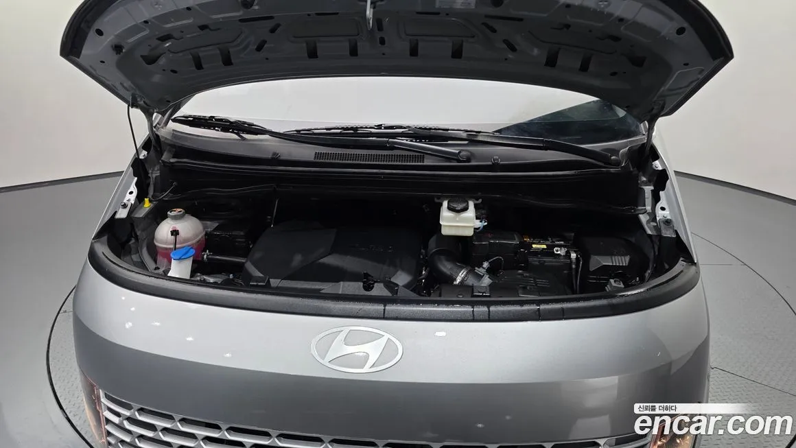 Hyundai Staria — фото 4