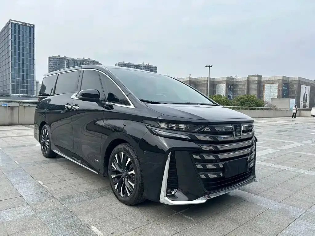 Toyota Vellfire 2024 из CN, фото 4