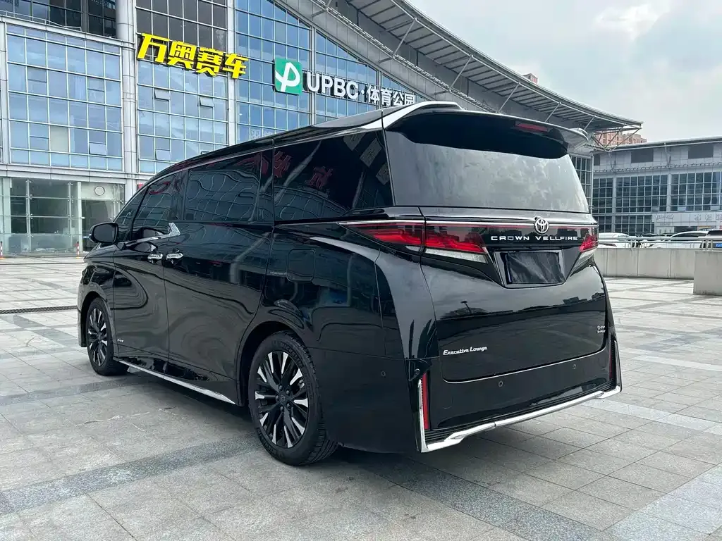 Toyota Vellfire 2024 из CN, фото 9
