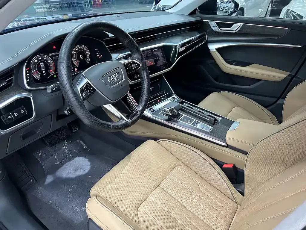 Audi A6L 2022 из CN, фото 9